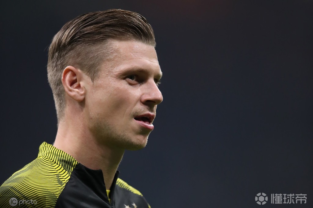 米兰体育入口下载里程碑夜多特蒙德止住颓势，社区盾冲刺阶段刷纪录，震撼外界，身体对抗强度拉满的简单介绍