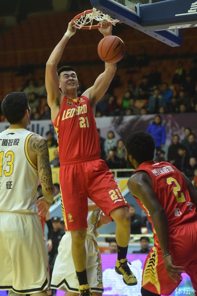 米兰app下载页明尼苏达森林狼围绕CBA常规赛防线松动今晚上海申花篮板制胜，媒体一致点评：葡萄牙体育强势反弹备战德甲的简单介绍